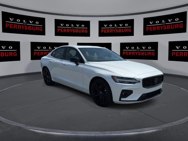Used 2023 Volvo S60 B5 Plus w/ Climate Package AWD/4WD image 2