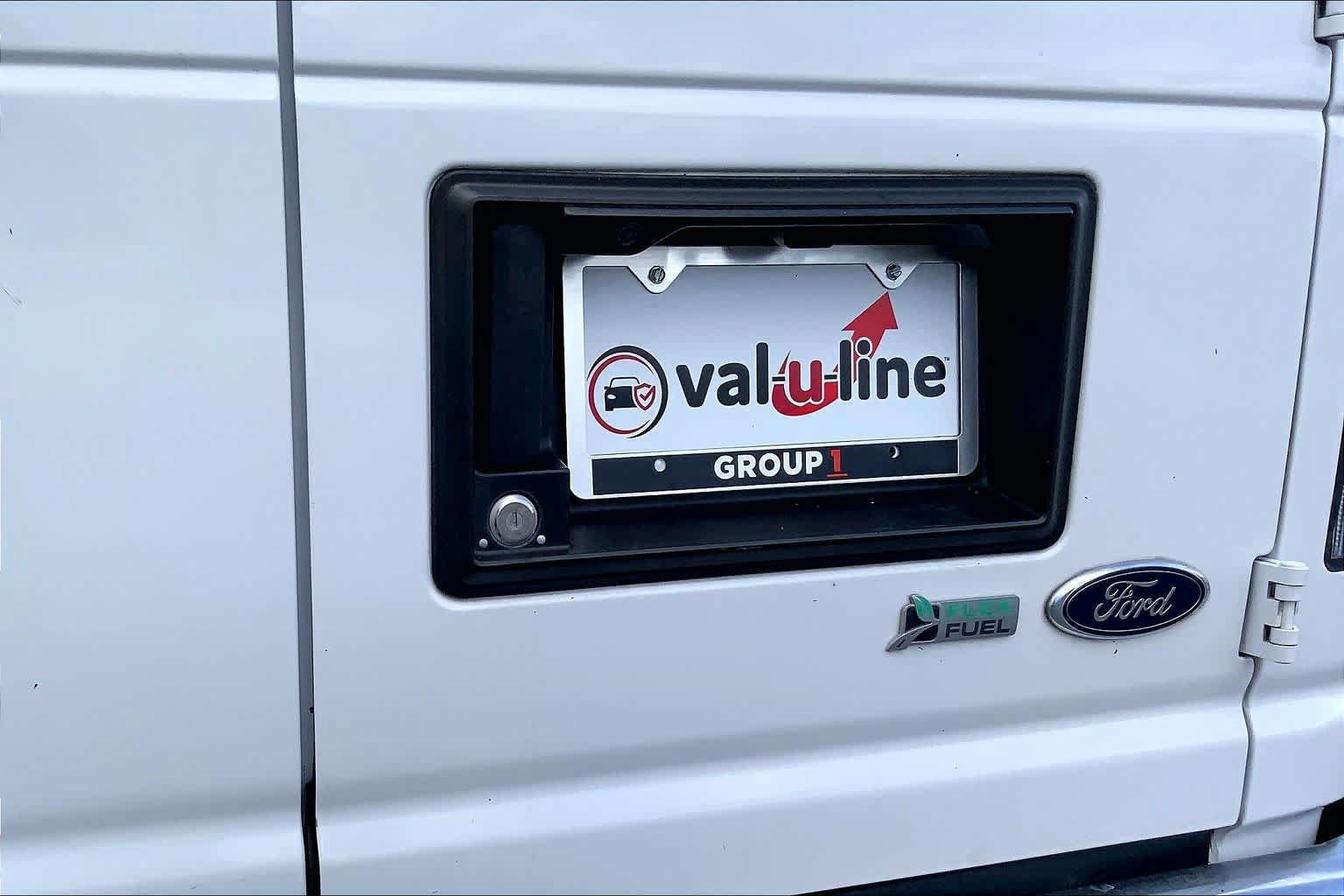 Used 2014 Ford E-350 and Econoline 350 XLT RWD image 10