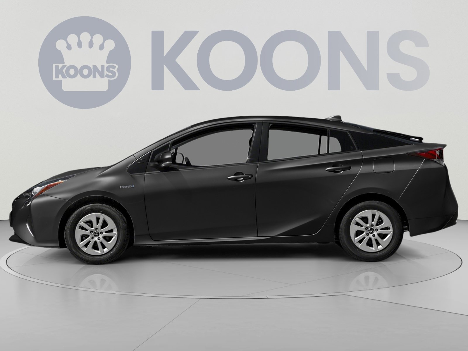 Used 2017 Toyota Prius Four FWD image 4