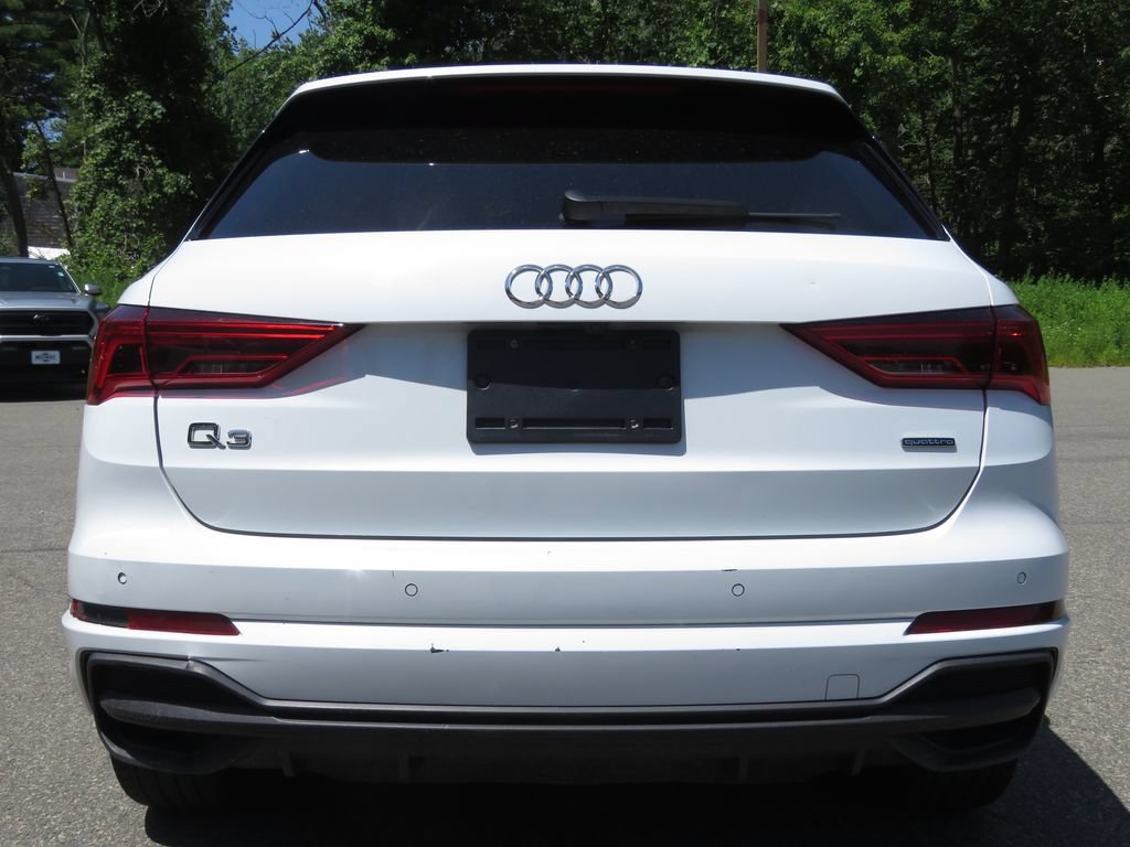 Used 2023 Audi Q3 2.0T Premium Plus w/ Premium Plus Package AWD/4WD image 6