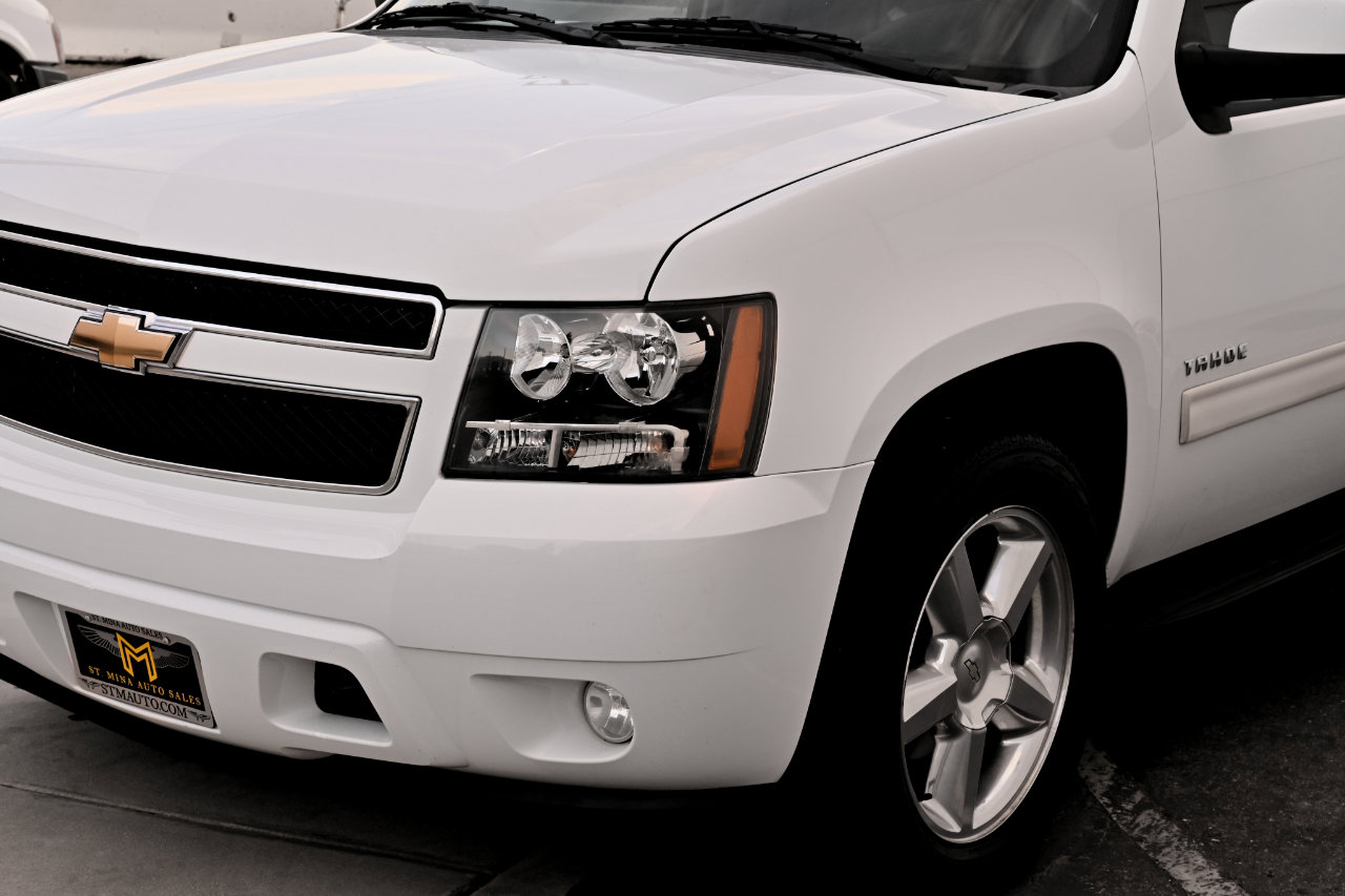 Used 2010 Chevrolet Tahoe LT w/ Luxury Package image 24