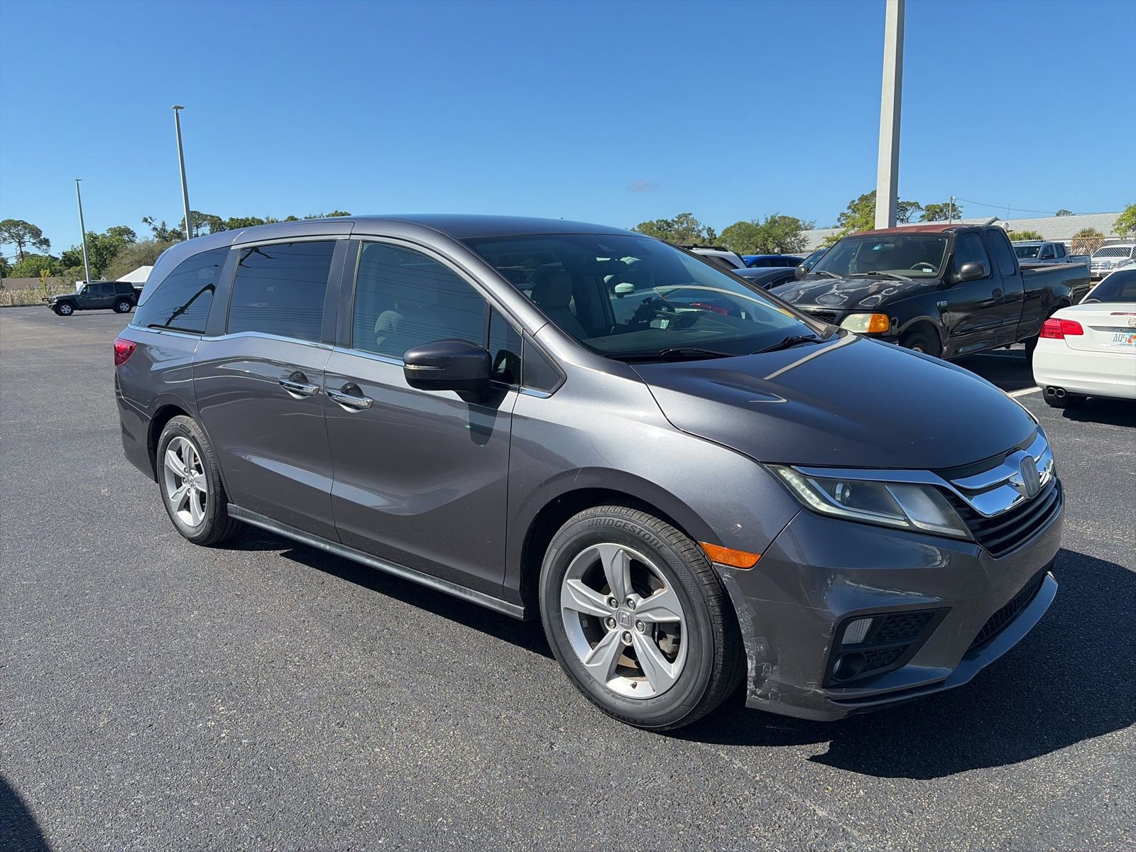 Used 2019 Honda Odyssey EX image 1