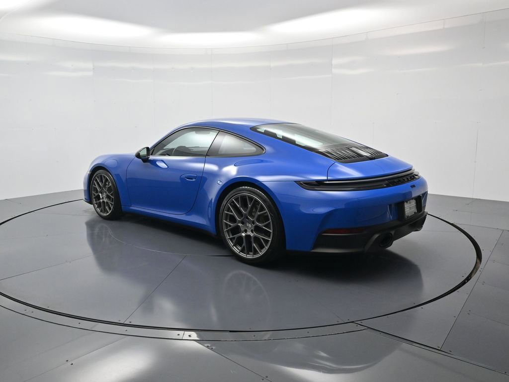 Certified 2025 Porsche 911 Carrera image 3