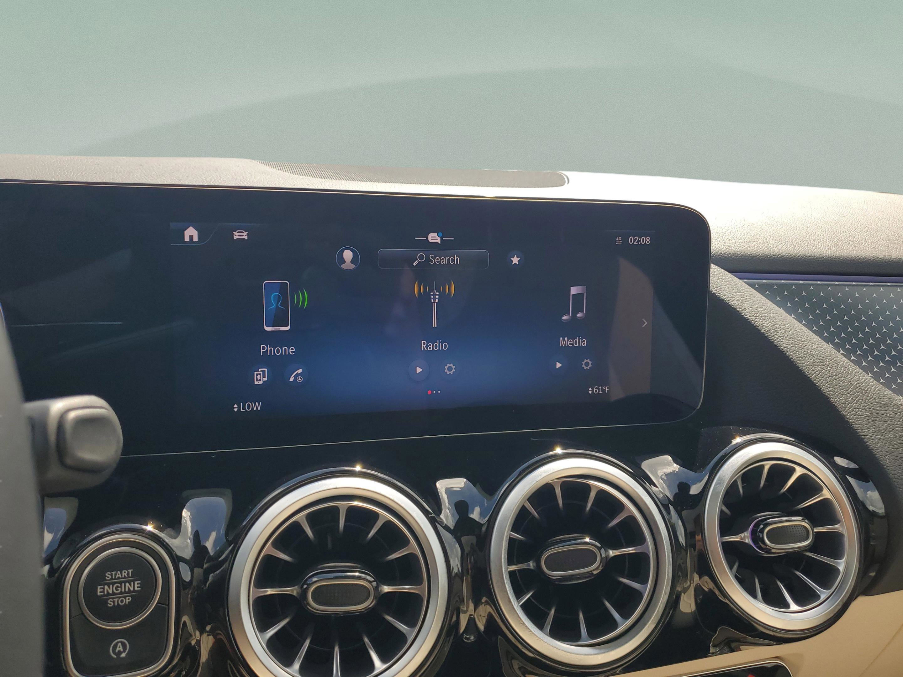 Used 2025 Mercedes-Benz GLA 250 image 14