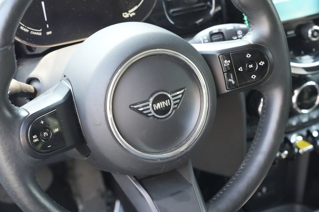 Certified 2024 MINI Cooper SE FWD image 13