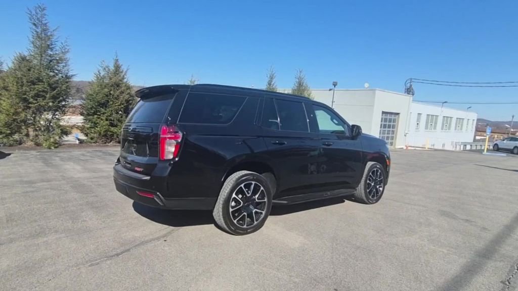 Used 2024 Chevrolet Tahoe RST w/ Luxury Package image 9