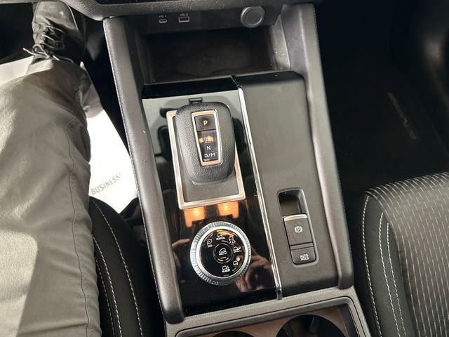 Used 2022 Mitsubishi Outlander ES image 31