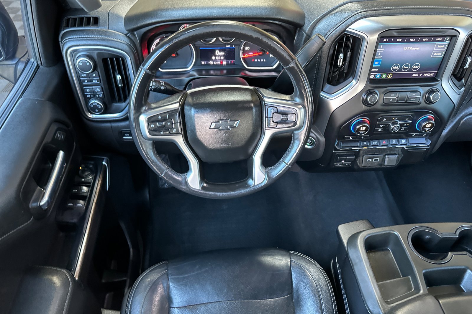 Used 2019 Chevrolet Silverado 1500 RST w/ All-Star Edition AWD/4WD image 16