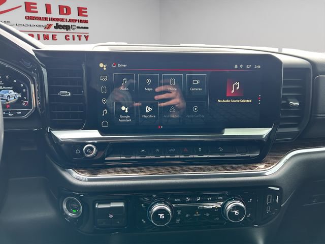 Used 2023 GMC Sierra 1500 Elevation w/ Preferred Package AWD/4WD image 18