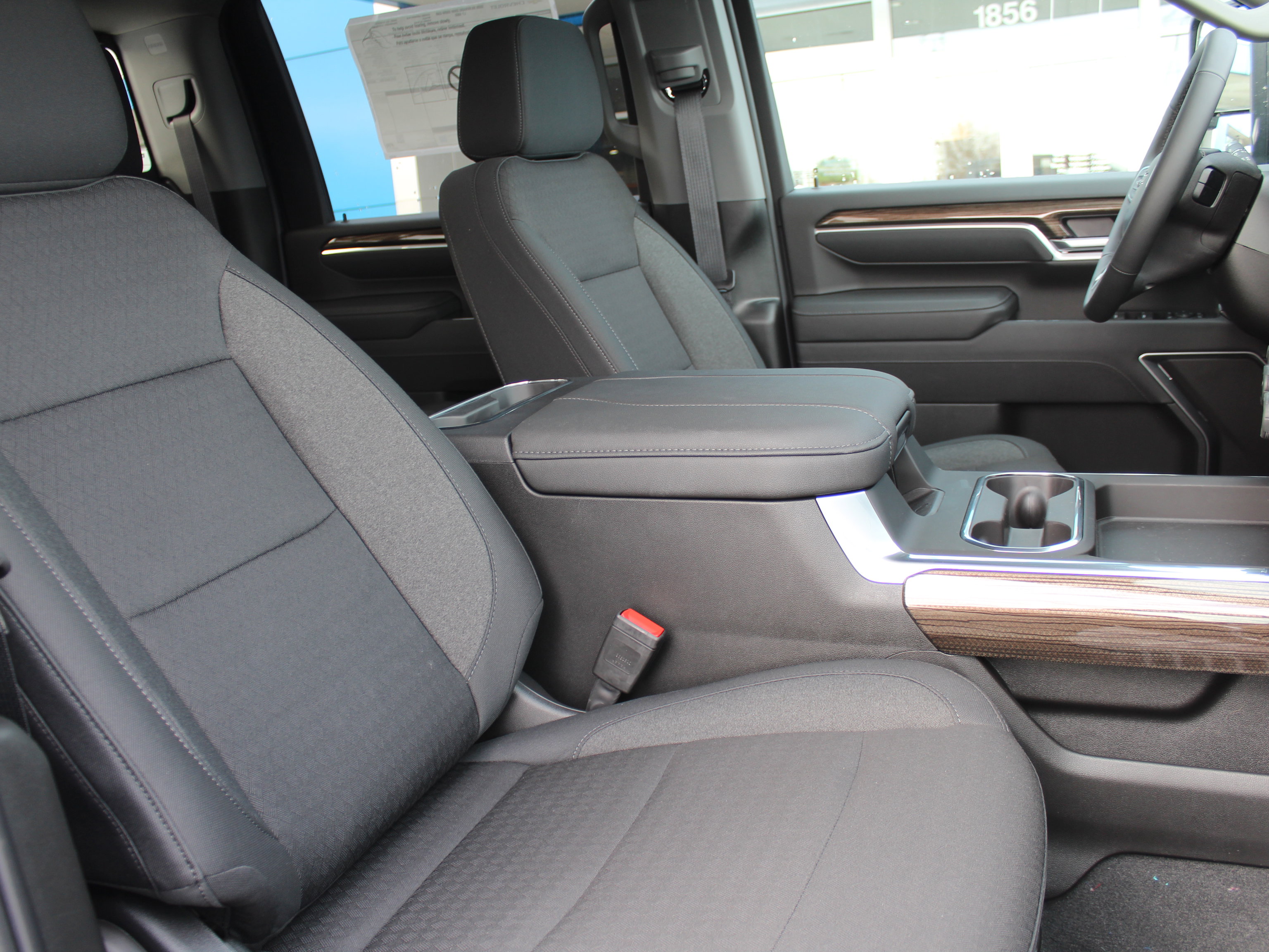 New 2026 Chevrolet Silverado 2500 LT w/ Trail Boss Package image 15