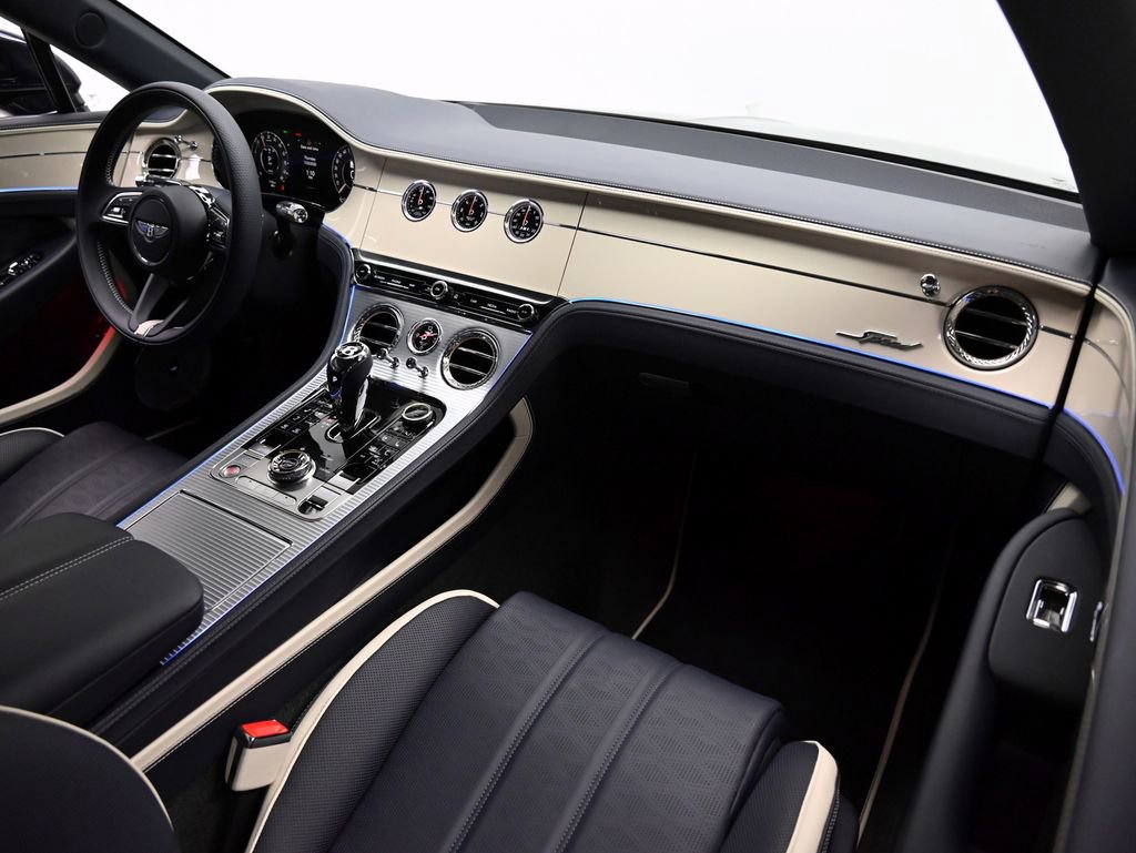 Used 2025 Bentley Continental GT Speed image 18