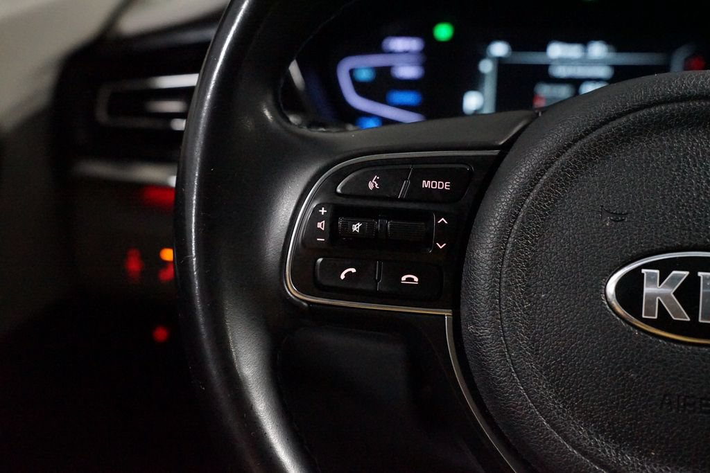 Used 2020 Kia Niro FWD image 14