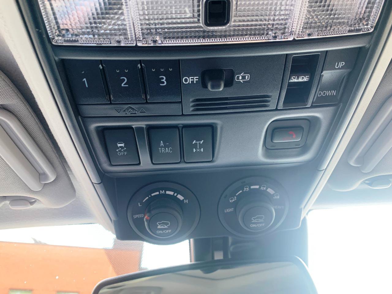 Used 2021 Toyota 4Runner SR5 AWD/4WD image 12