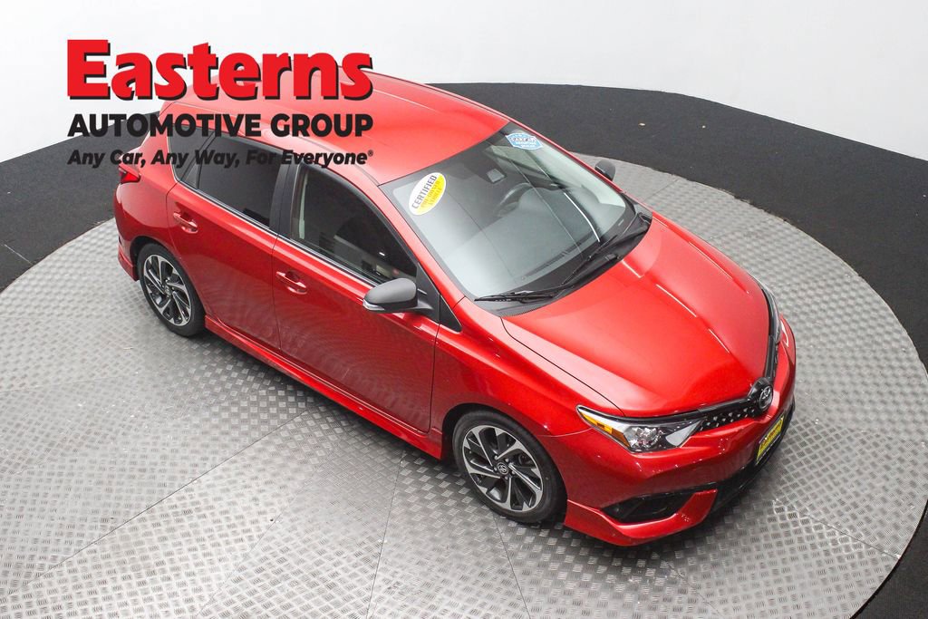 Used 2018 Toyota Corolla iM w/ Carpet Mat Package (TMS) image 3