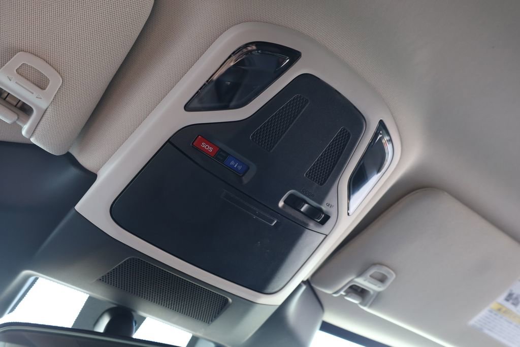 Certified 2025 Subaru Legacy Premium AWD/4WD image 15