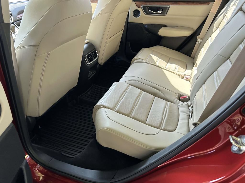 Used 2018 Honda CR-V Touring image 9