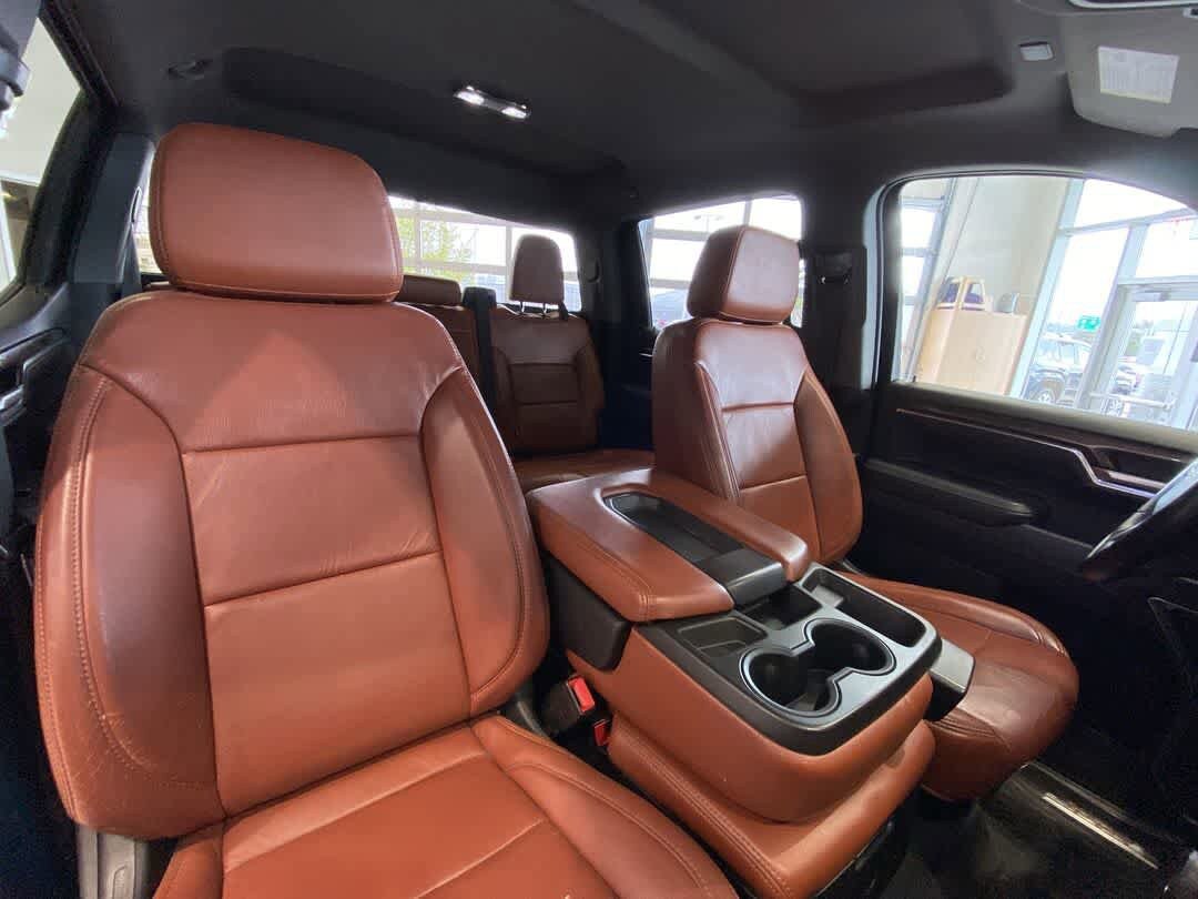 Used 2023 Chevrolet Silverado 1500 LT AWD/4WD image 26