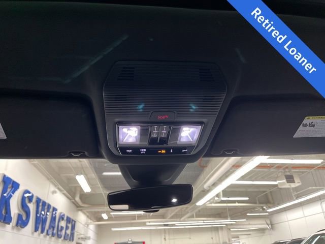 New 2025 Volkswagen Atlas Cross Sport SE w/ Panoramic Sunroof Package image 23