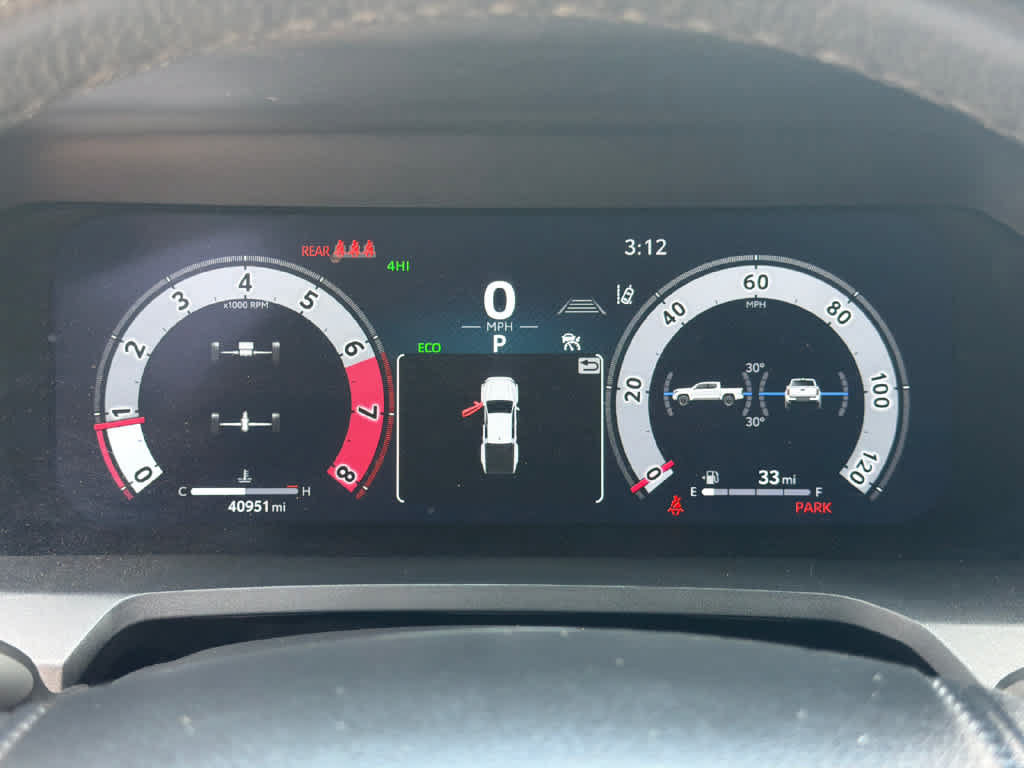 Used 2024 Toyota Tacoma TRD Off-Road AWD/4WD image 28