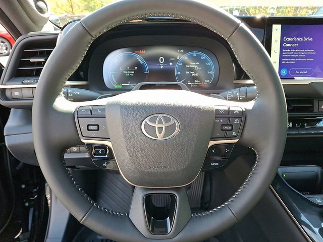 New 2026 Toyota Crown Platinum image 16