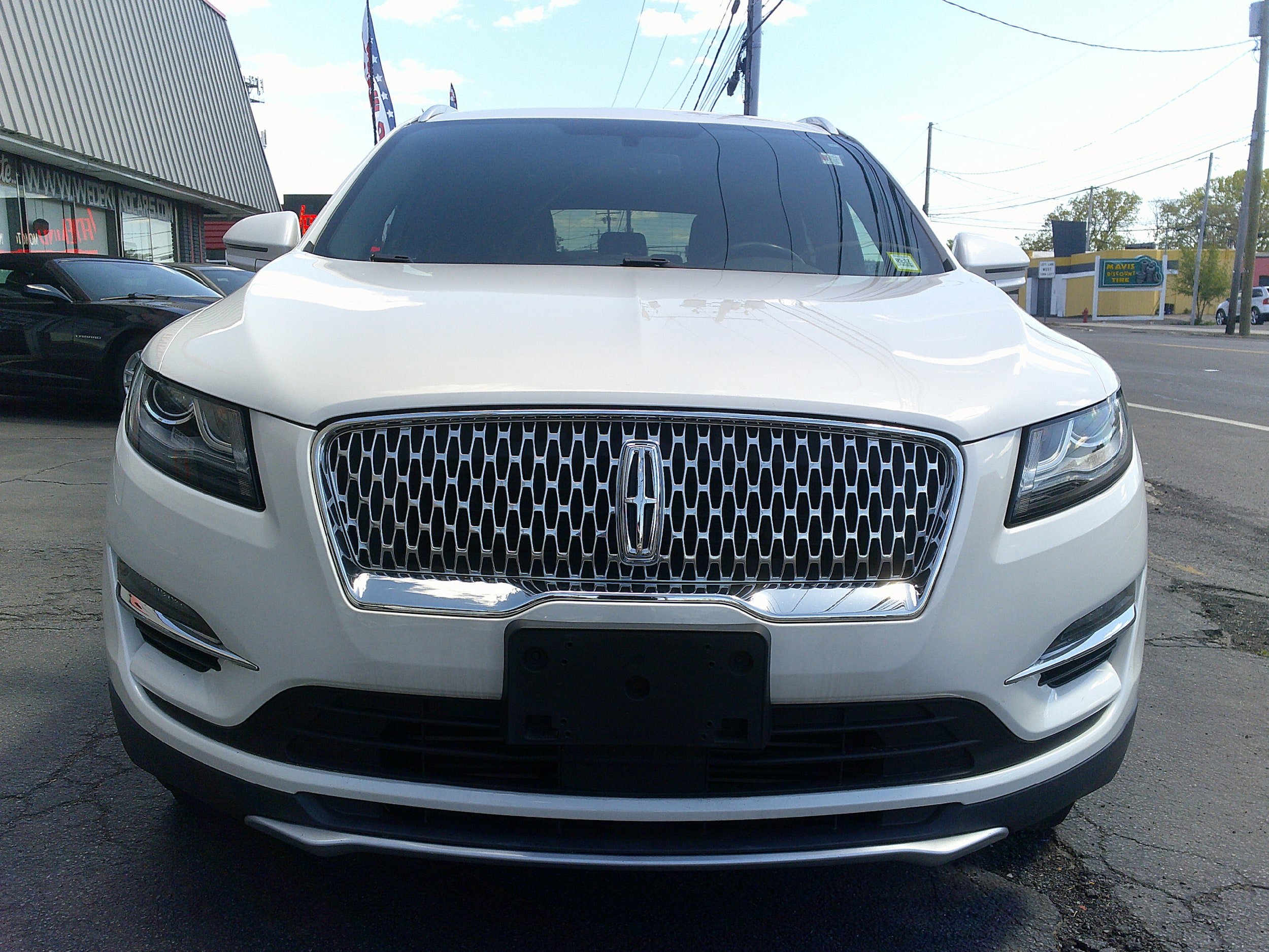 Used 2019 Lincoln MKC Select w/ Select Plus Package AWD/4WD image 9