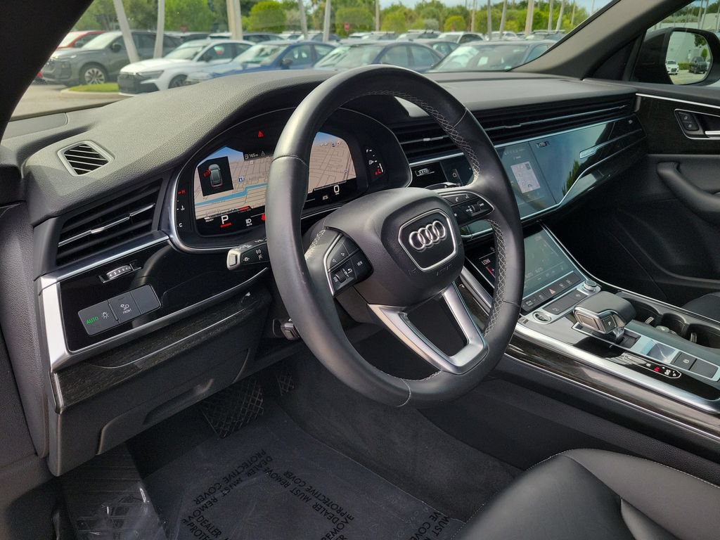 Certified 2022 Audi Q8 Premium w/ Convenience Package AWD/4WD image 7