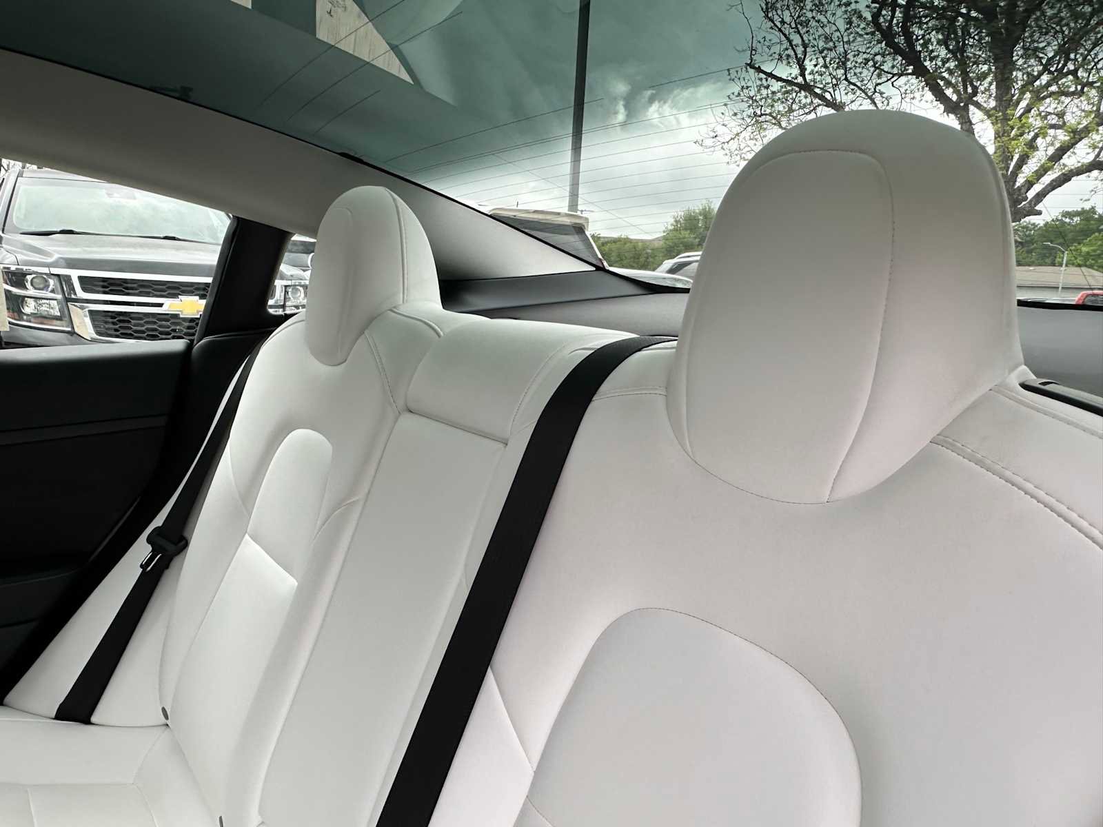 Used 2023 Tesla Model 3 Standard Range image 23