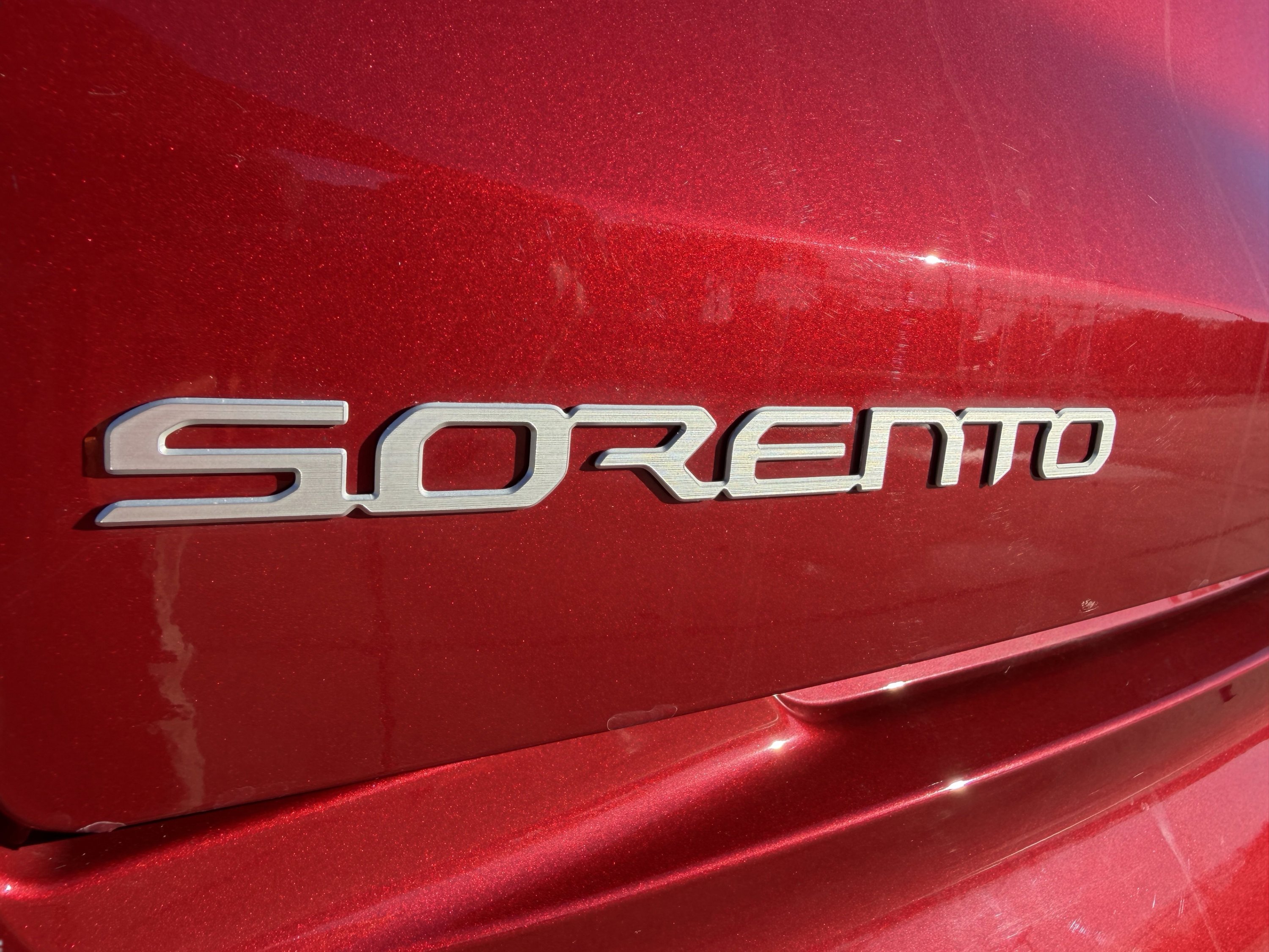 Used 2023 Kia Sorento EX image 13