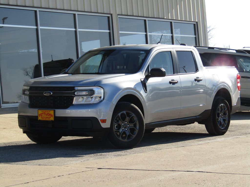 Used 2024 Ford Maverick XLT image 11