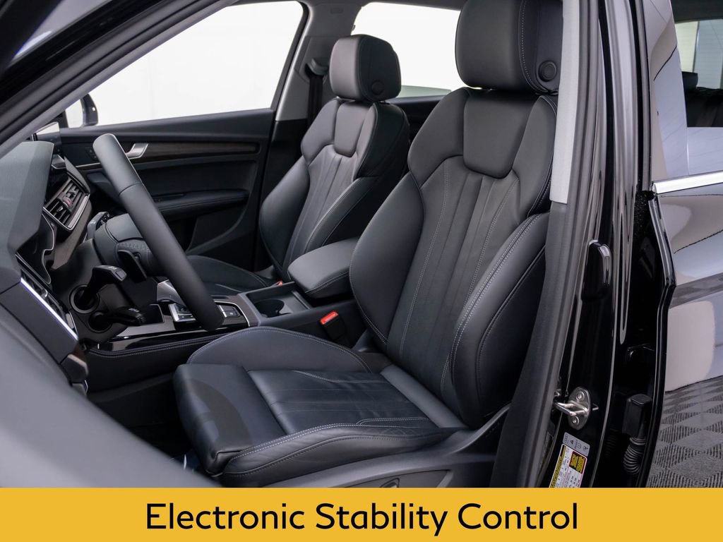 Used 2024 Audi Q5 e Premium Plus AWD/4WD image 18