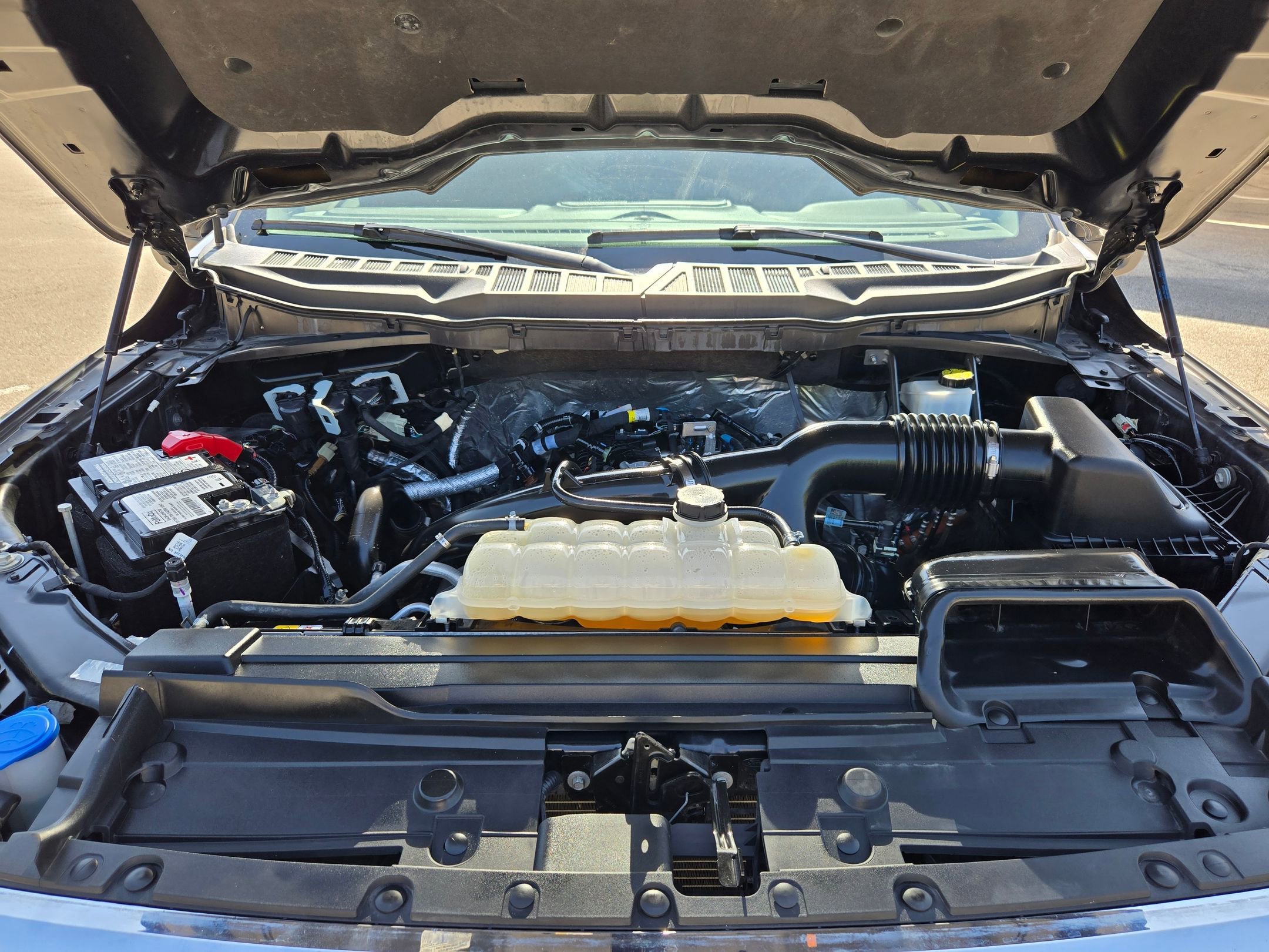 Used 2023 Ford F150 XLT w/ Equipment Group 302A High image 32