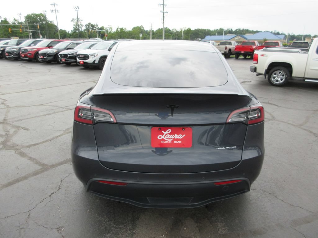 Used 2021 Tesla Model Y Long Range AWD/4WD image 7