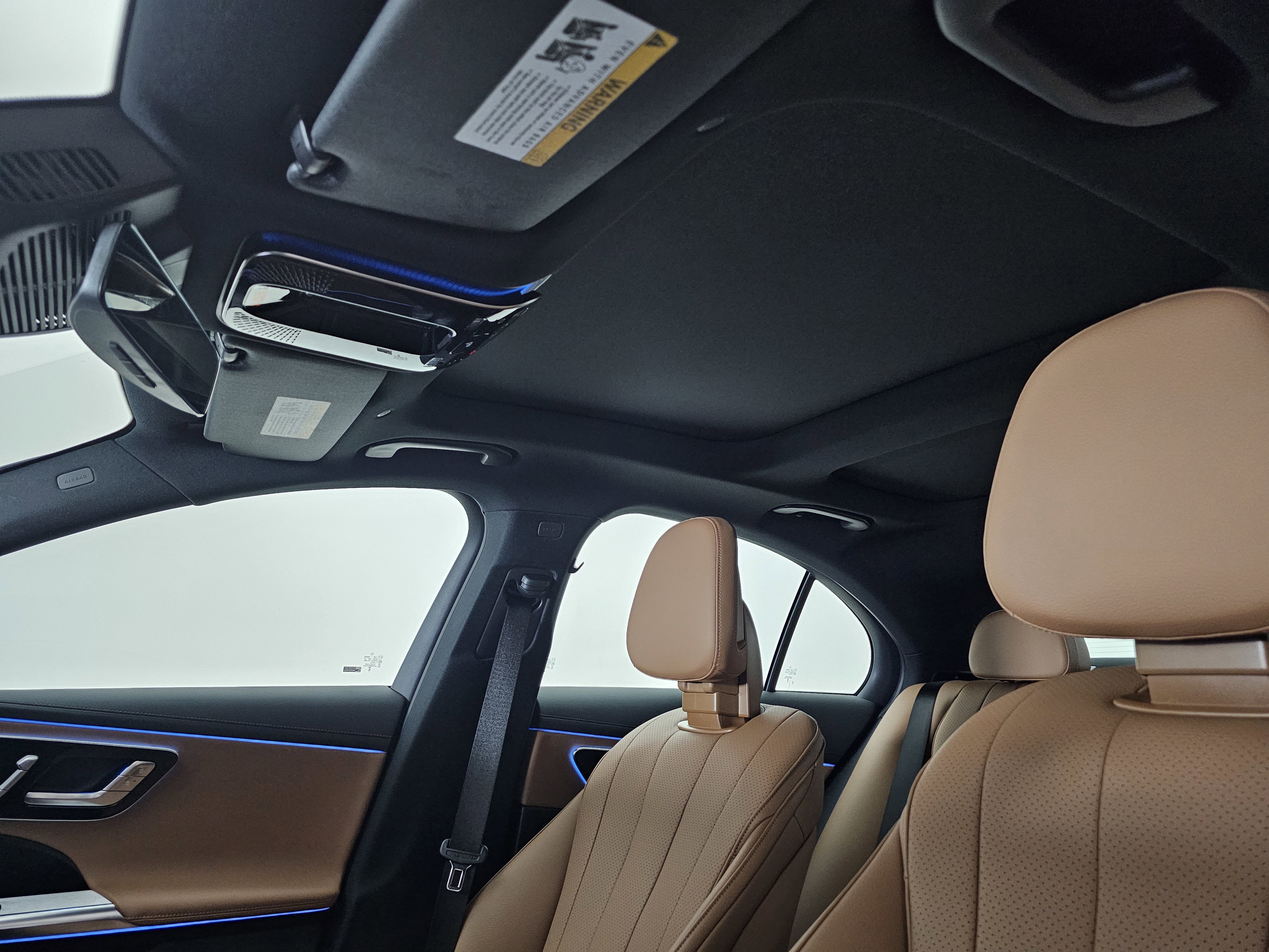 New 2026 Mercedes-Benz E 450 4MATIC Sedan image 9