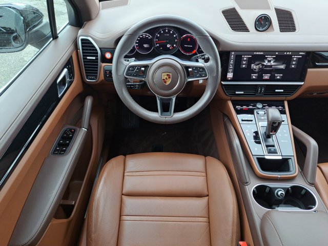 Certified 2021 Porsche Cayenne image 17