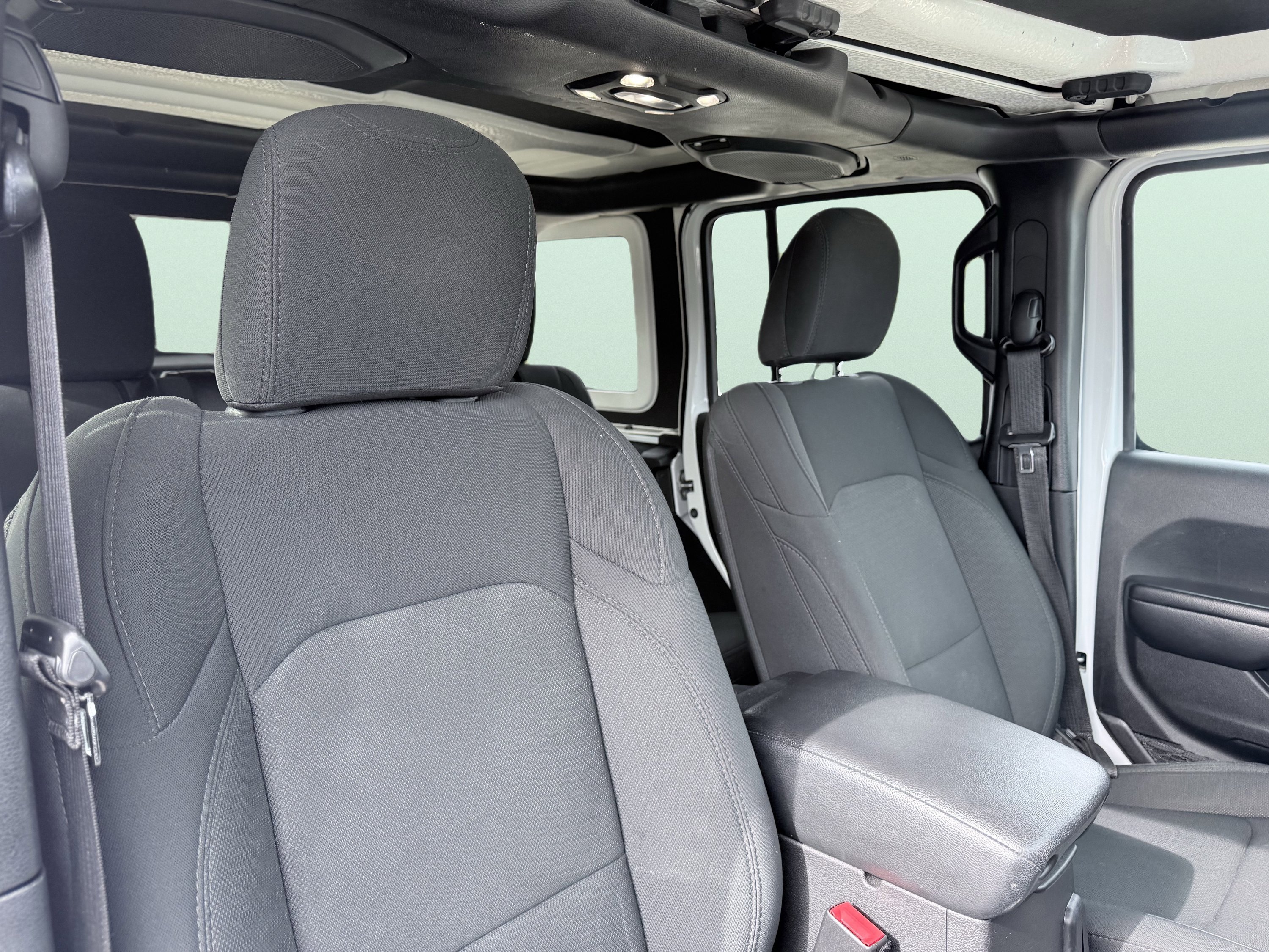 Used 2021 Jeep Wrangler Unlimited Sport AWD/4WD image 48