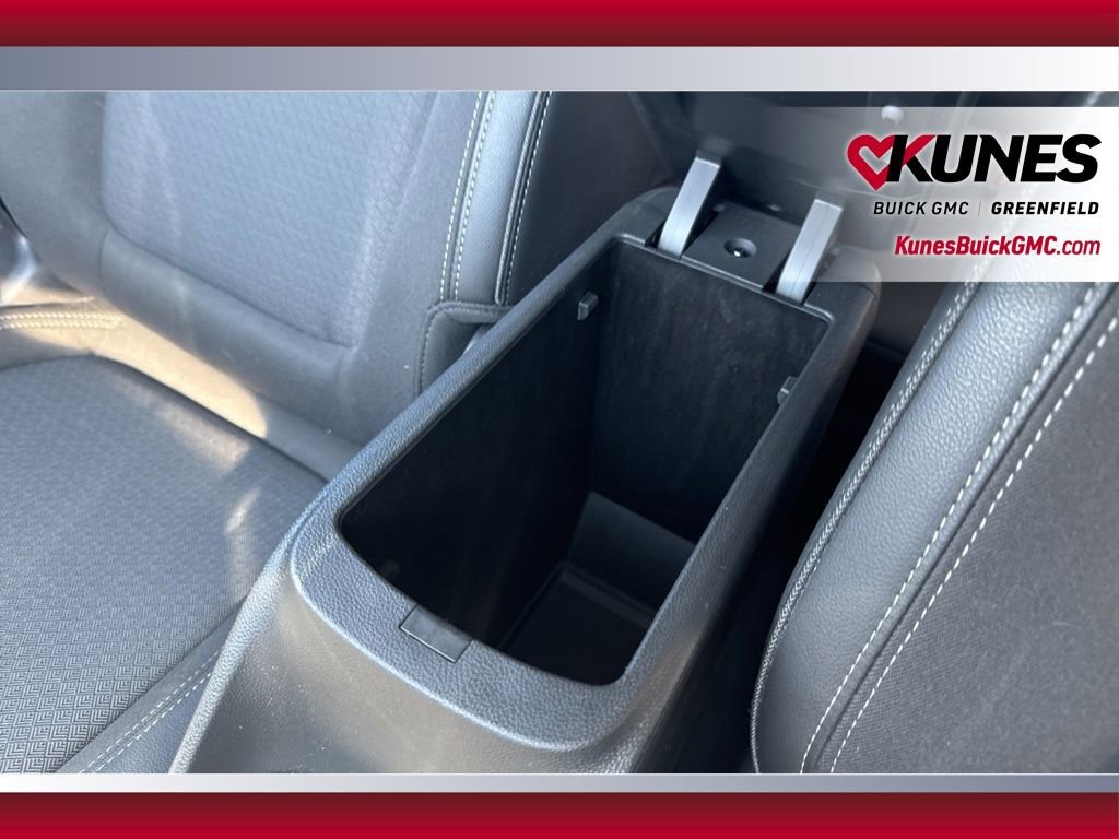 Used 2023 Buick Encore GX Preferred w/ Cold Weather Comfort Package AWD/4WD image 27