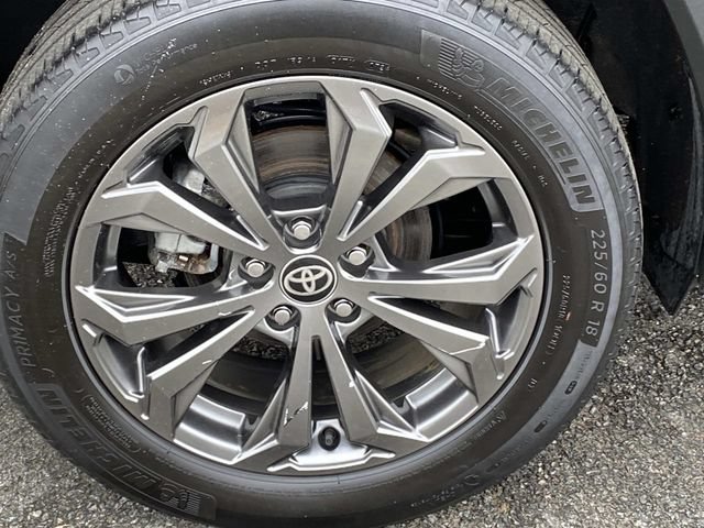 Used 2024 Toyota RAV4 XLE Premium w/ Weather Package AWD/4WD image 32