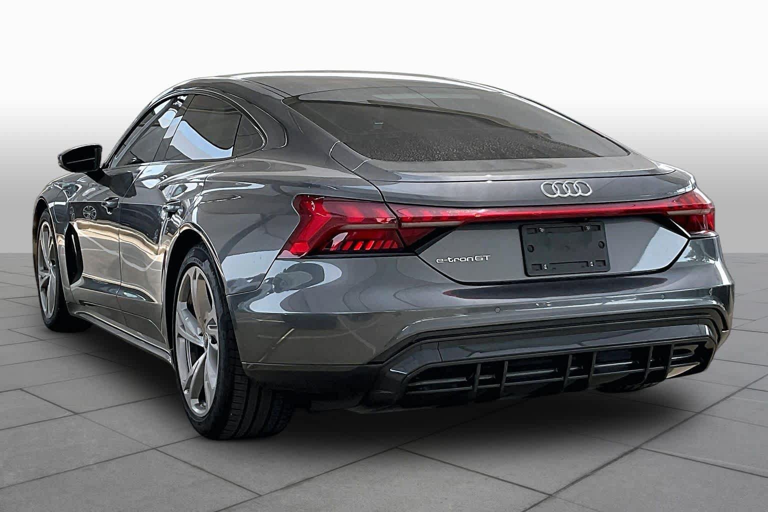 Used 2023 Audi e-tron GT Premium Plus AWD/4WD image 10
