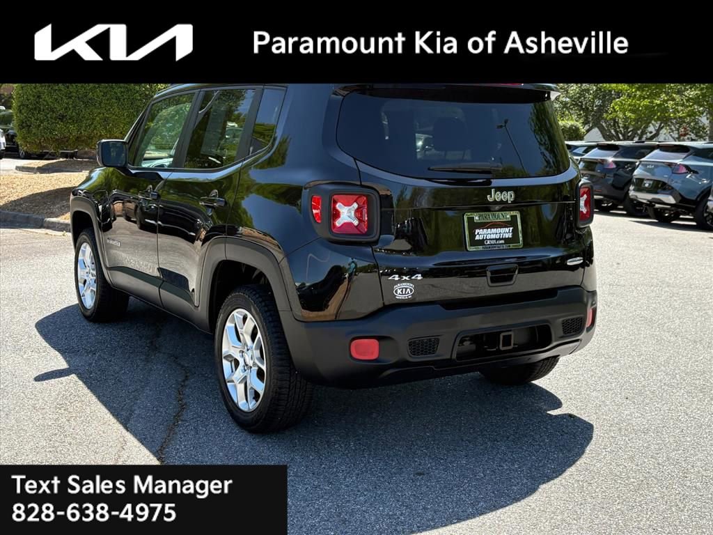 Used 2018 Jeep Renegade Latitude w/ Cold Weather Group AWD/4WD image 4