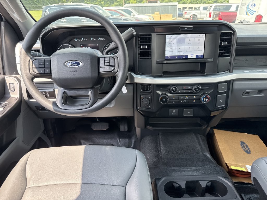 New 2026 Ford F350 XL AWD/4WD image 24