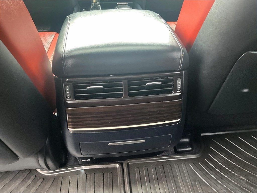 Used 2018 Lexus LX 570 4WD w/ Luxury Package image 29