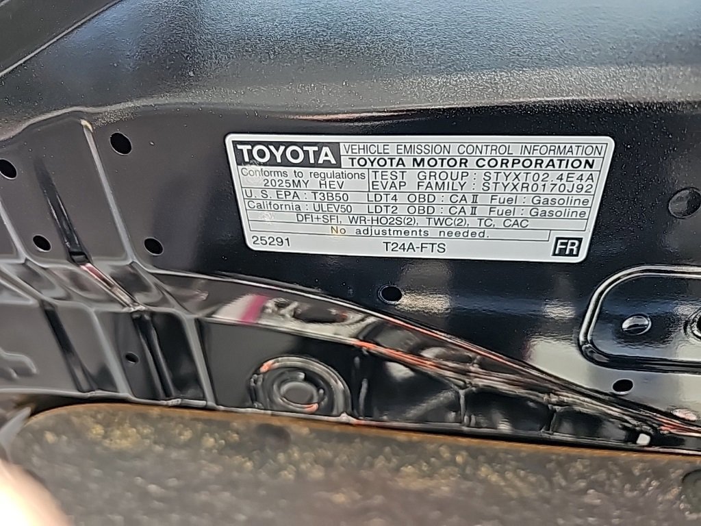 Used 2025 Toyota Land Cruiser 1958 image 11