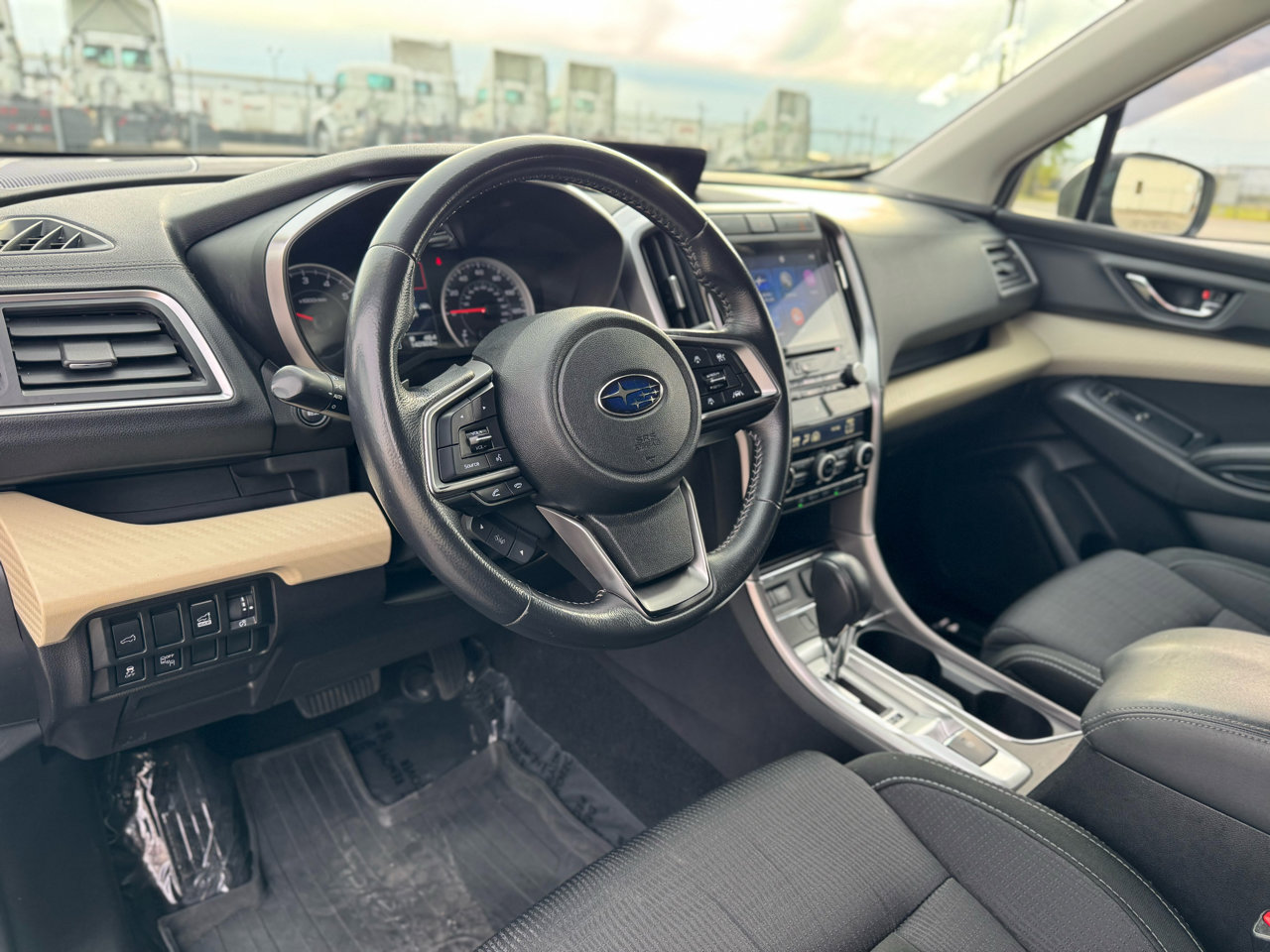 Used 2019 Subaru Ascent Premium w/ Popular Package #3 image 11