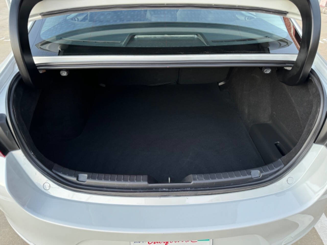 Used 2025 MAZDA MAZDA3 s image 11