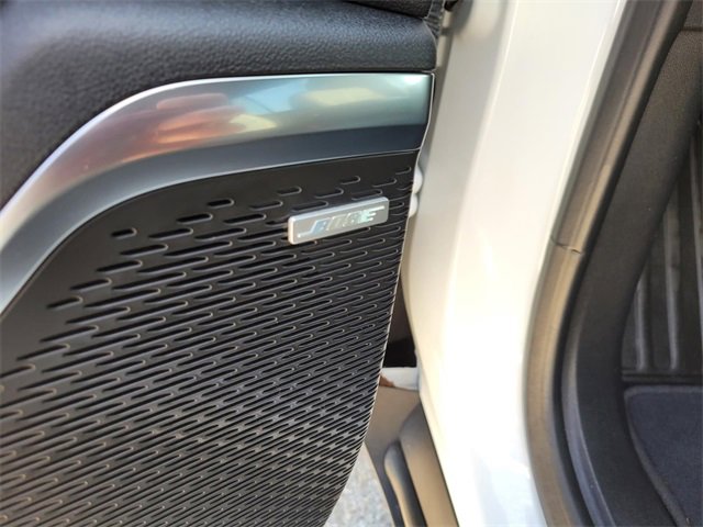 Used 2025 GMC Acadia Elevation image 20