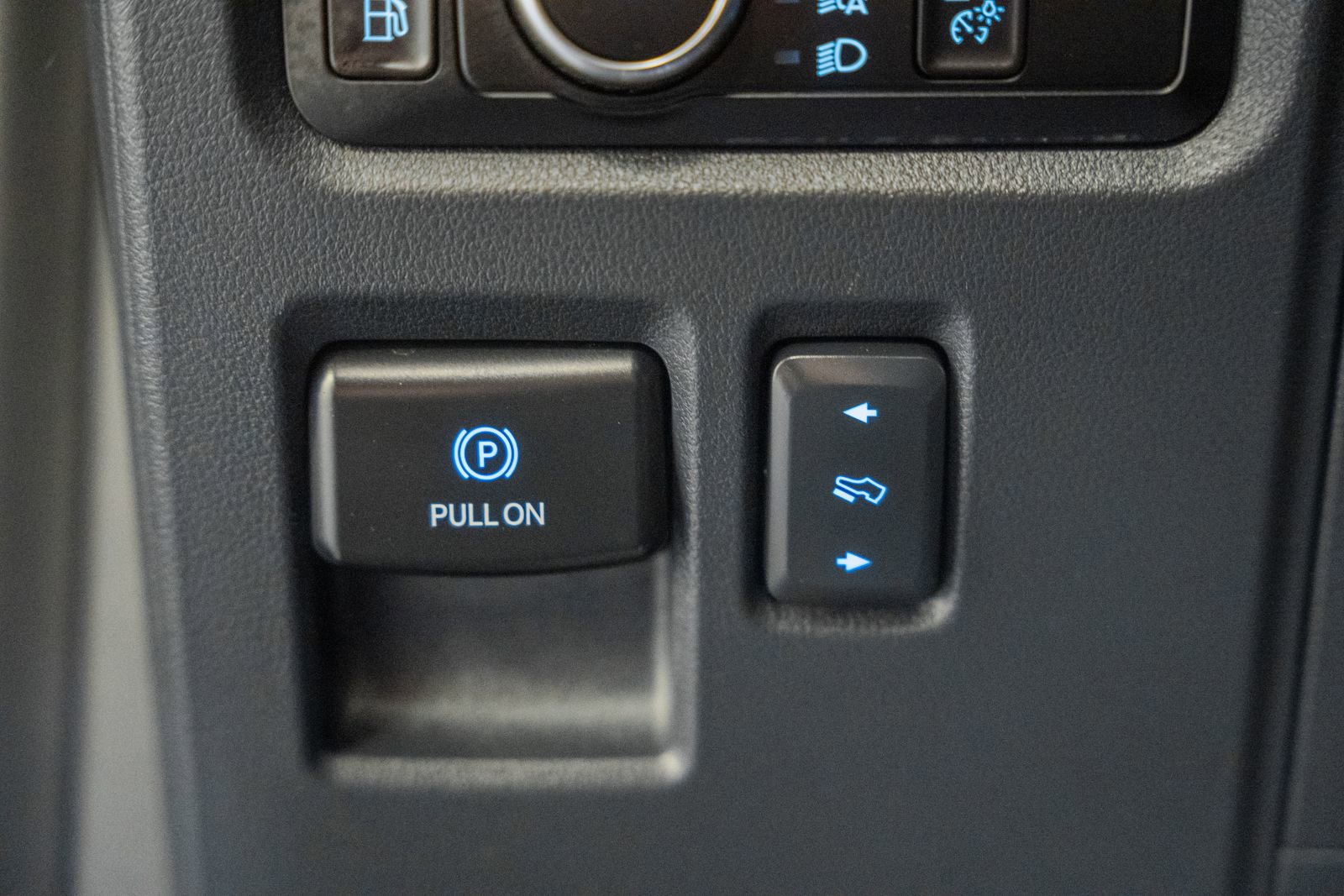 Certified 2023 Ford F150 Lariat w/ Equipment Group 502A High image 57