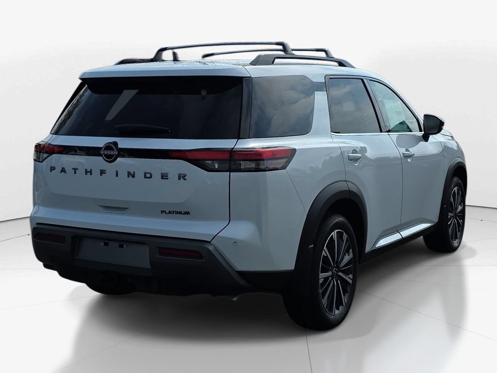 New 2026 Nissan Pathfinder Platinum FWD image 5