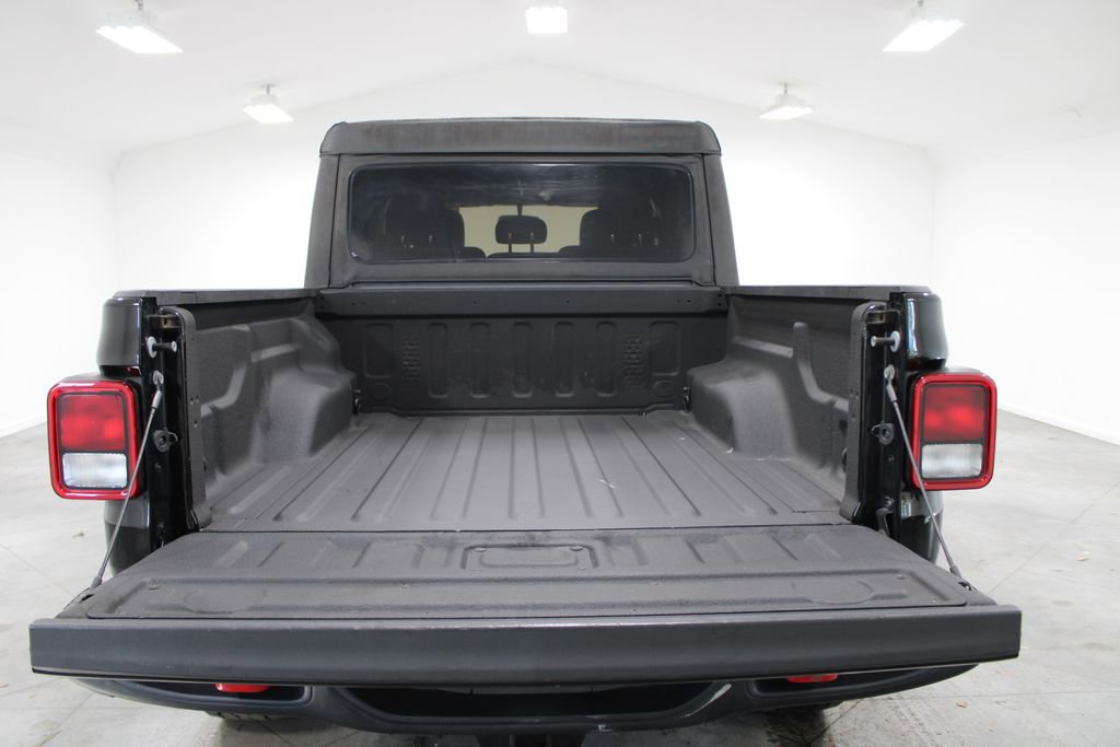 Used 2021 Jeep Gladiator Rubicon w/ Trailer Tow Package image 16
