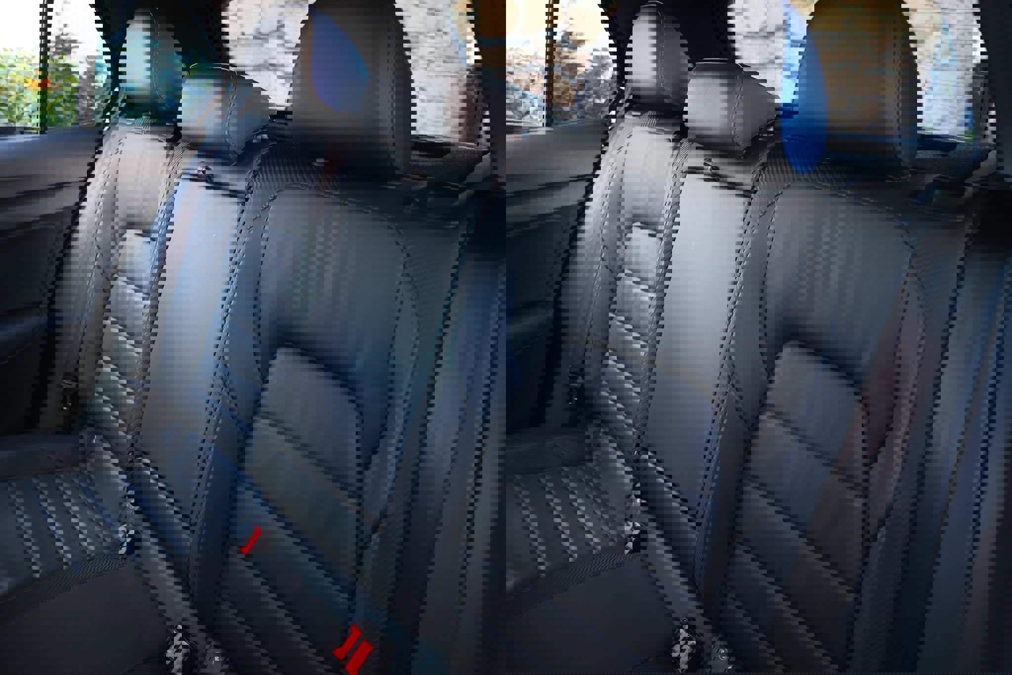 Used 2023 Volkswagen Golf R image 11