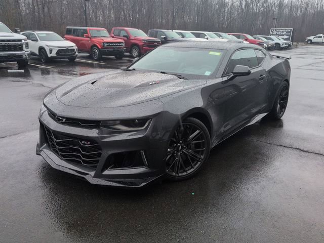Used 2017 Chevrolet Camaro ZL1 image 1